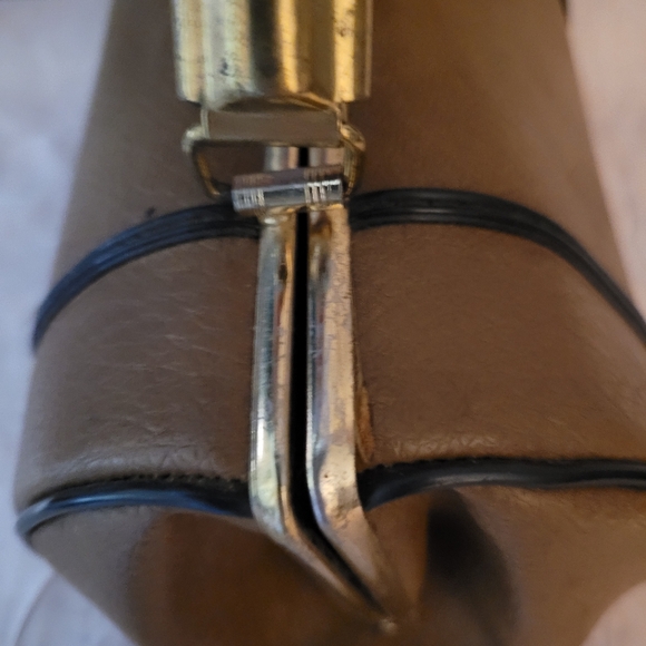 Vintage Small Barrel Hinged Handbag Faux Leather - Picture 3 of 13